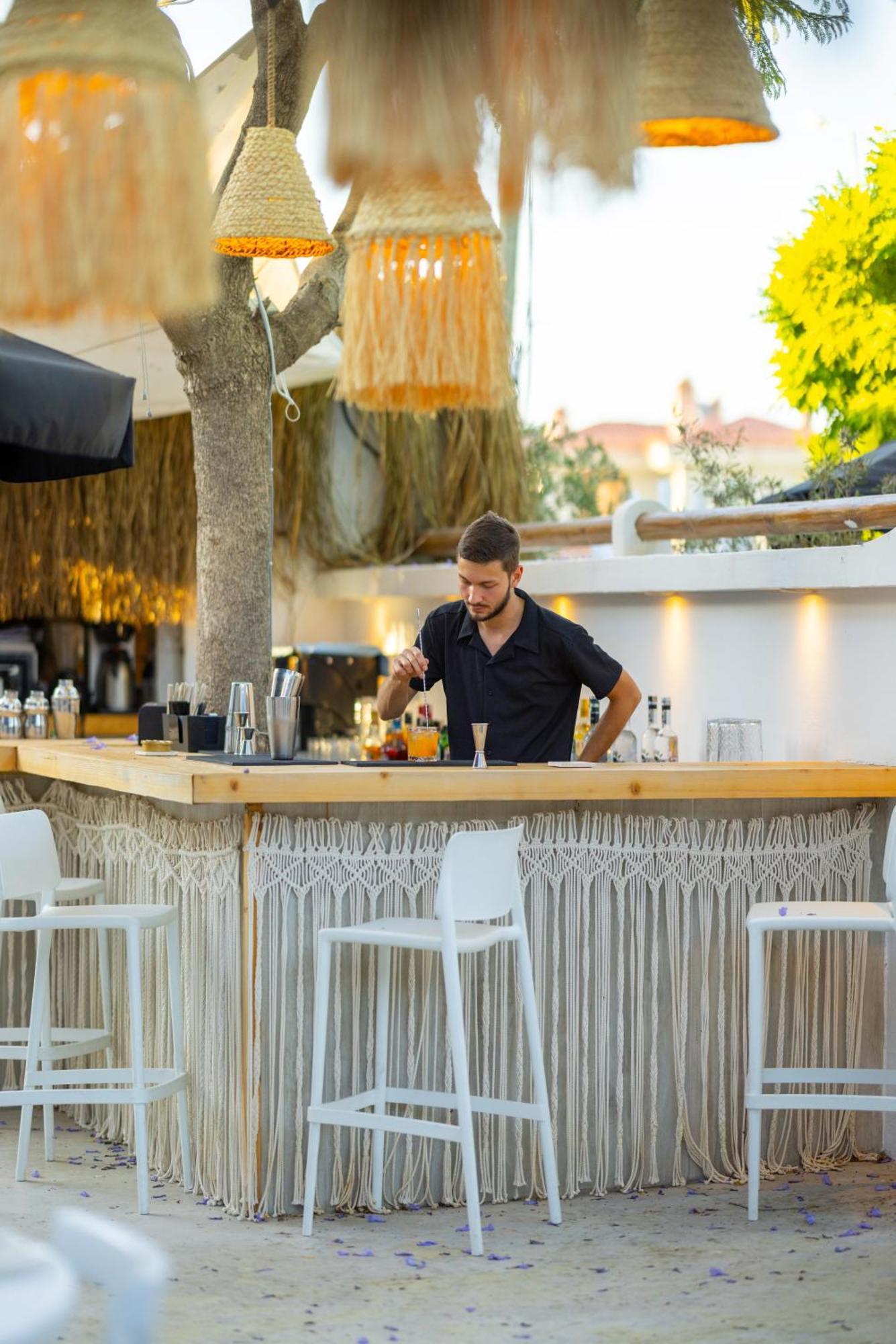 Zoe Alaçatı Luaran gambar
