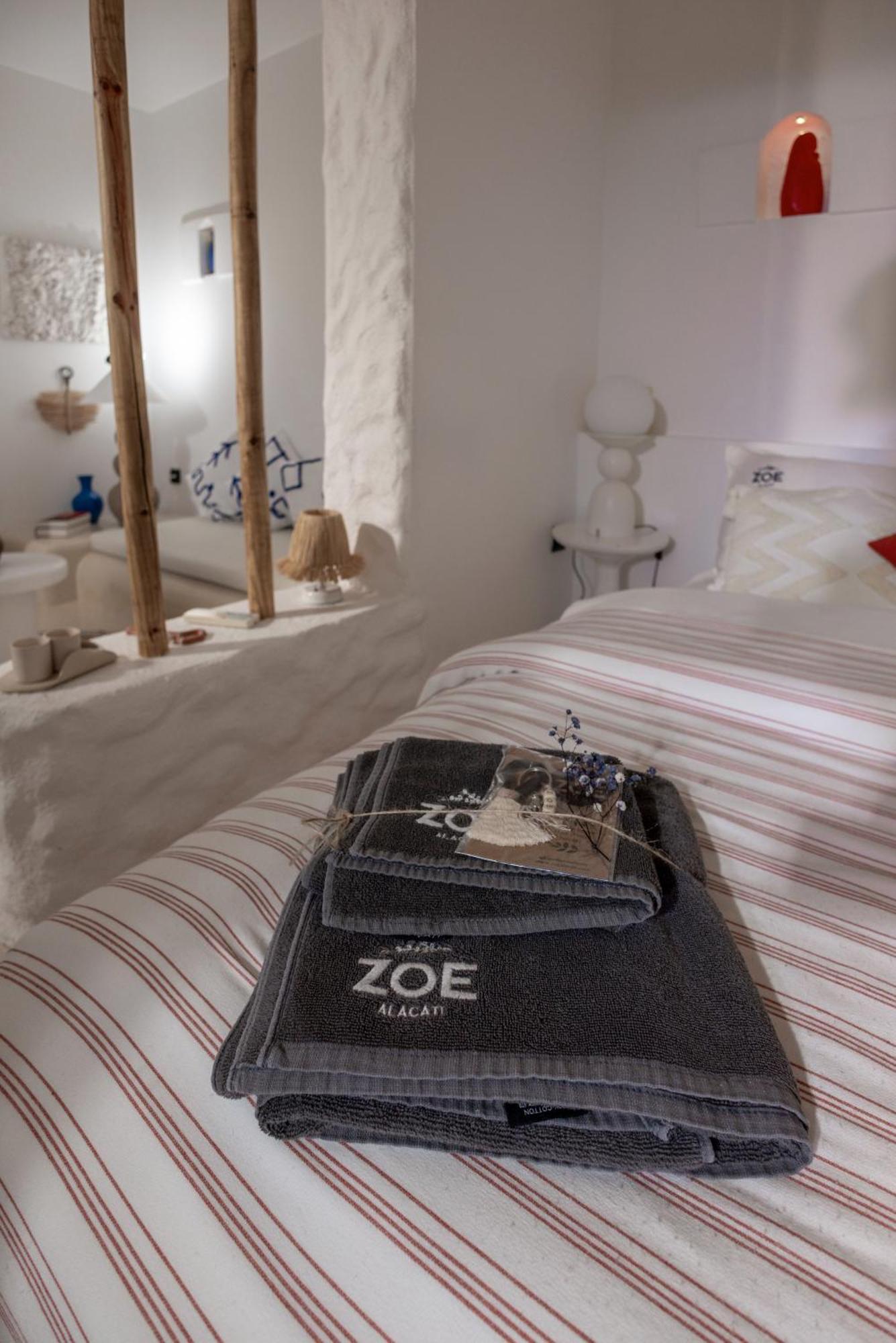 Zoe Alaçatı Luaran gambar